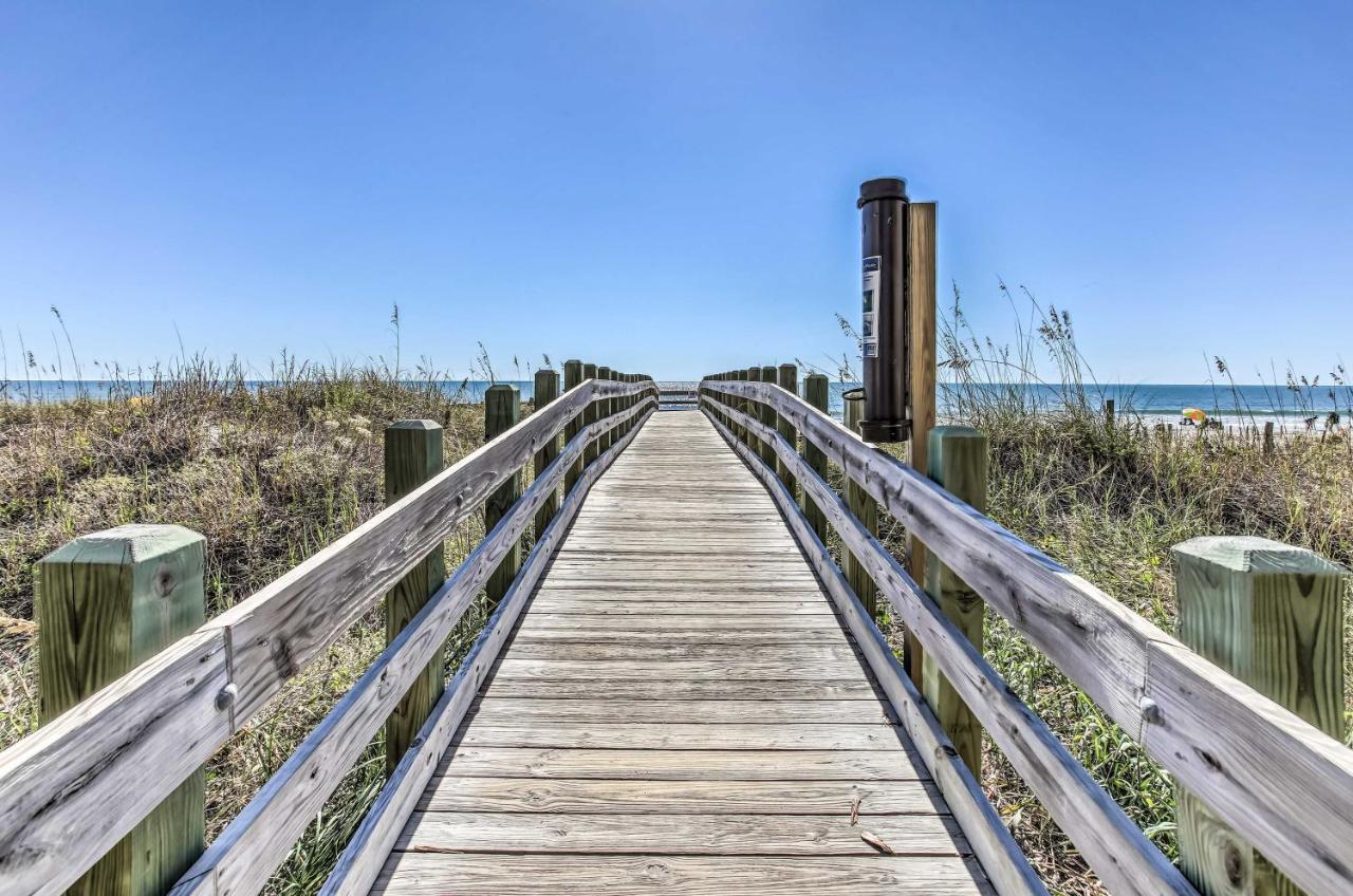 Chic North Myrtle Beach Condo Beach Front! Exterior photo